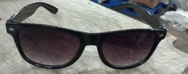 Sunglassy Black Frame Matte Sunglasses Trendy And Timeless Eyewear