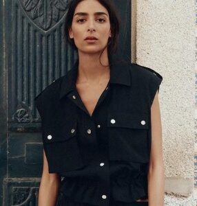 Zara Black Colour Short Taille