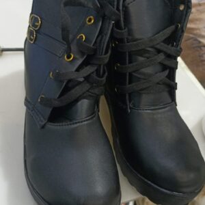 Women Shoes Black Colour Size 40