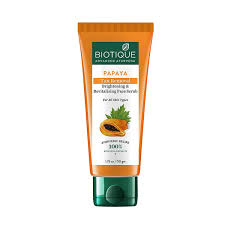 Quera Bio Papaya Face Scrub for Tan Removal Scrub 100 g
