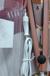 Private Label eyeliner with straightner