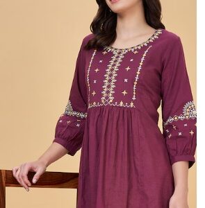 Pantaloons Wine Embroidered Cotton Round Neck Women Regular Fit Tunics XL