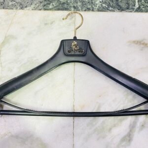 Private Label Plastic Black Coat Hanger