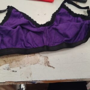 Private Label Women Bra Colour purple And Black Size 32