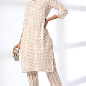 AVAASA Women Floral Print Straight Kurta and Pants Colour OffWhite Size L