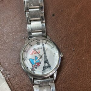 Beautiful Waterproof Paris Eiffel Tower Unisex Watch Silver Colour
