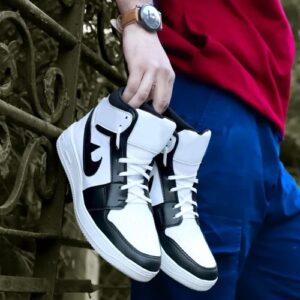 White And Black Color Men Shoes Size 7