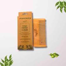 Hari Patra Kacchi Neem Wooden Comb Shampoo Wooden Neem Comb