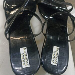 Women Sandals Black Colour Size 11