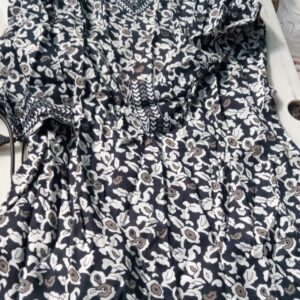 Black Printed Short Kurti For Women Size L