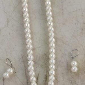 Women Latest Stylish Design Fancy Pearl Necklace Jewellery Set