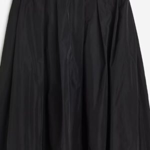 H And M Skirt For Women Colour Black Size M