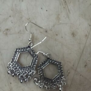Women Silver Color Earring New Design