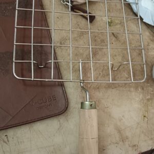 Neo Traders Hand Grill Bread Papad Roti Stand Roasting Rack Square Shape