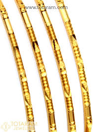 Women Golden Colour Bangles Pack Of 4