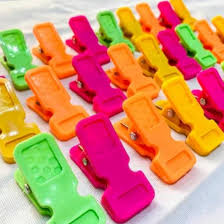 Plastic Cloth Clip Multicolour 12 Pcs