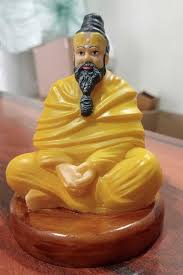 Pti Maharaj Shri Premanand Ji Murti Home Decorative Showpiece 10Cm Yellow Colour