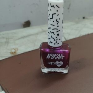 Nykaa Instalike Nail Enamel 366 Maroon Fam 9Ml