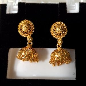 Dadu Gold Plated Jhumka Earrings For Women