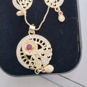 Dj Dadu Golden Color Pendant Chain Set Set For Women