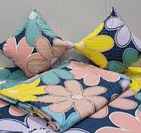 Multicolour 1 Single Bed Bedsheet Plus 2 Pillow Covers Plus 5 Cushion Cover