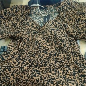 Women Brown Printed Colour Fancy Top Size Xl