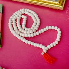Wooden Jaap Mala White