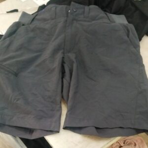 Mens Grey Color Shorts Size M