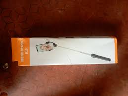 Black Color Selfie Stick R15