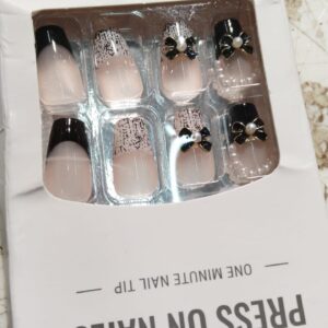 Press On Nails 24 Reusable Nails