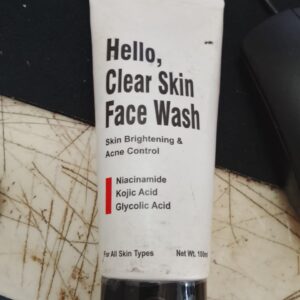 Hello Clear Skin Face Wash Skin Brightening 100 Ml 199