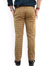 Men Relaxed Slim Fit Midrise Checked Easy Wash Regular Trouser Brown And Black Lining Size M