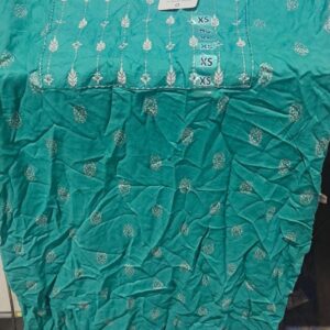 Avaasa mnm kurta for women green colour size XS