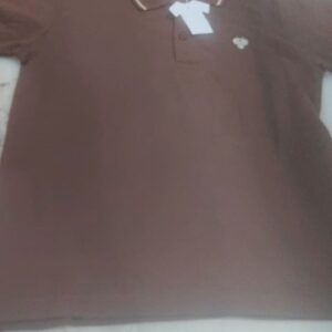 Hey kids boys brown colour T shirt Size 9 10 Y
