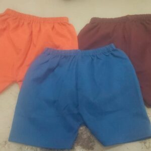 Private Lable kids girls boys shorts 3 pcs multicoloue Size 1 Y