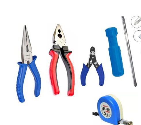 Private Label Red Champion 5 in1 Hand Tool Combo Set Nose Plier Combination Plier Wire Cutter 2in1 Screwdriver 3m Measuring Tape for Electrical and Home Use