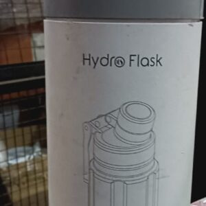 Hydro Flask 850 ml Black With Grey Colour