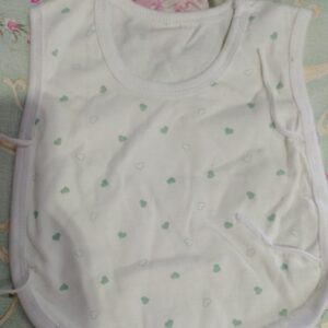 Private Label White Colour Green Heart Degine New Bron Baby Top Wear