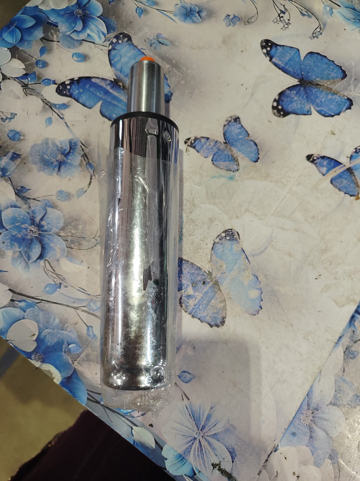 Private Label IYB Office Chair Gas Lift Pneumatic Cylinder Replacement Close Height 24 cm and Open Height 32 cm Heavy Duty Hydraulic Silver Chrome