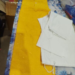 Private Label kurta and pajama set white and yellow 40 size