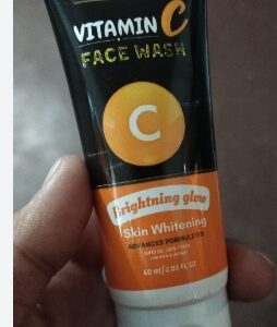 Phillauri Vitamin C Face Wash 60ml