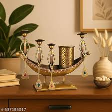 Handcrafted Kerala Boat Shaped Metal Showpiece With Pen Stand