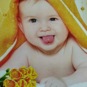 Cute Smiley Baby Wall Poster For Pregnant Women Living Room