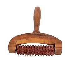 Natural Handle Massager For Relaxation Brown