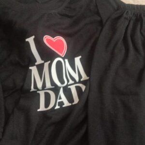 Black I Love Mom And Dad Printed T Shirt And Lower For Kids For 4 Yr