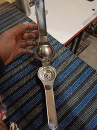 Stainless Steel Lemon Squeezer Nimbu Nichod 1 Pc