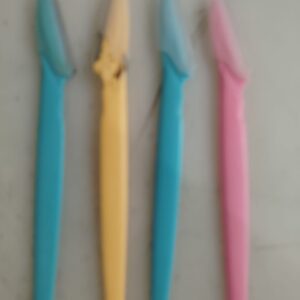 Multi Colour Face Razor 4 Pcs