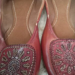 Women Bellies Color Brown Size 11