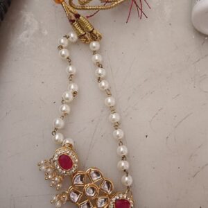 Feminine Graceful Jewellery Set