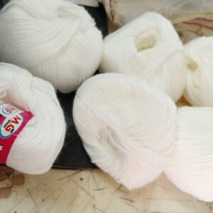 Baby Soft Wool For Knitting Knitting Wool Yarn For Sweater Scarves Hats And Dresses 6 Pcs Pure White 25 Gram